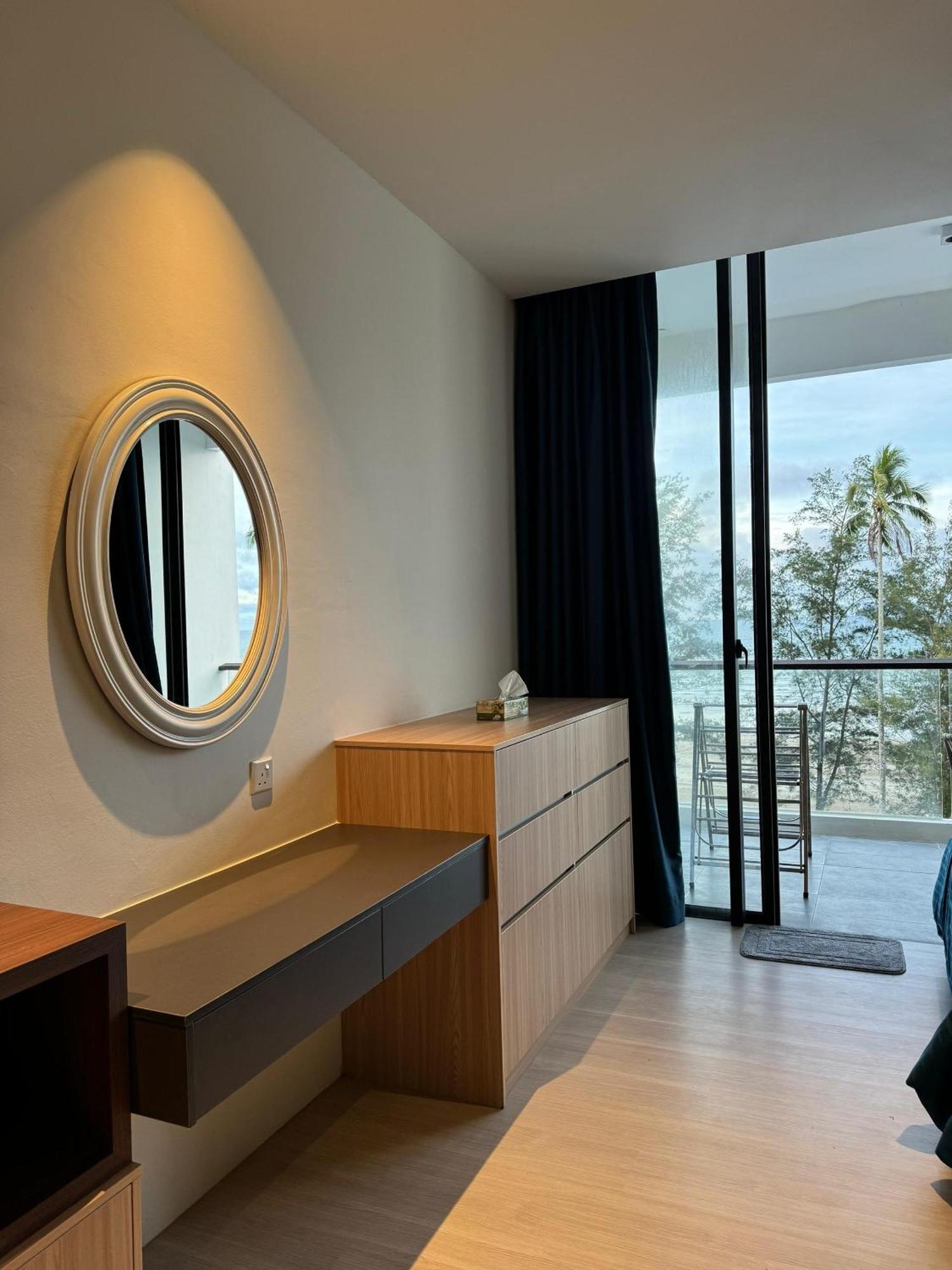 Apartment Ss Staycation @roxy